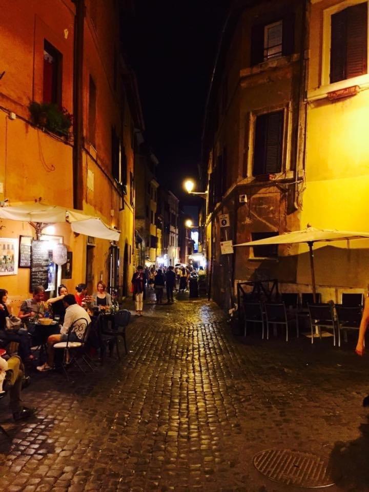 B&B Trastevere Il Vicolo Roma Exterior foto